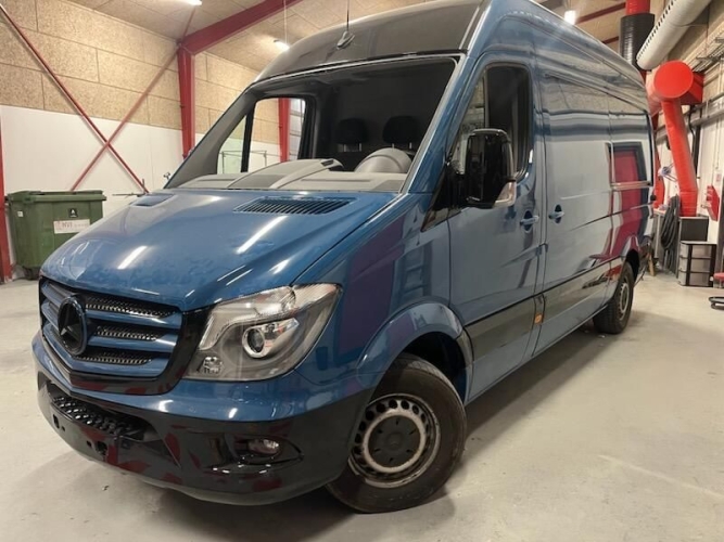 varevogn autolakering